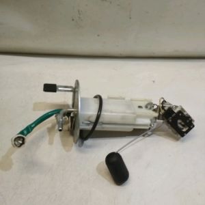 Suzuki - GSR 750 - 2016 - Pompe à essence