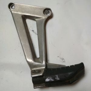 Honda - CBR125 - 2004 à 2006 - Platine repose pied