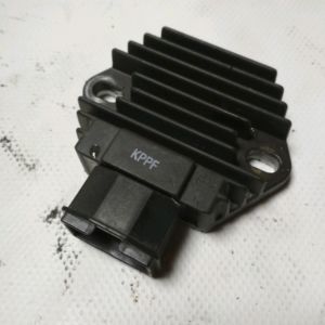Honda - CBR125 - 2004 à 2006 - Régulateur de tension