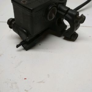 Yamaha - TDR 125 - 1993 à 2002 - Maître cylindre de frein avant