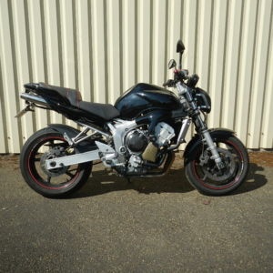 YAMAHA FZ6 13 500 KMS