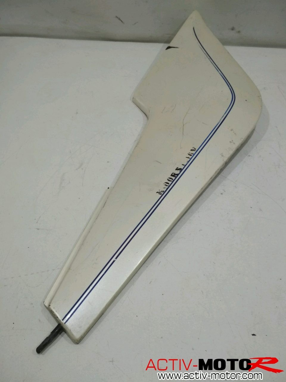 BMW - K75 RT - K75RT - 1990 à 1999 - Cache sous selle