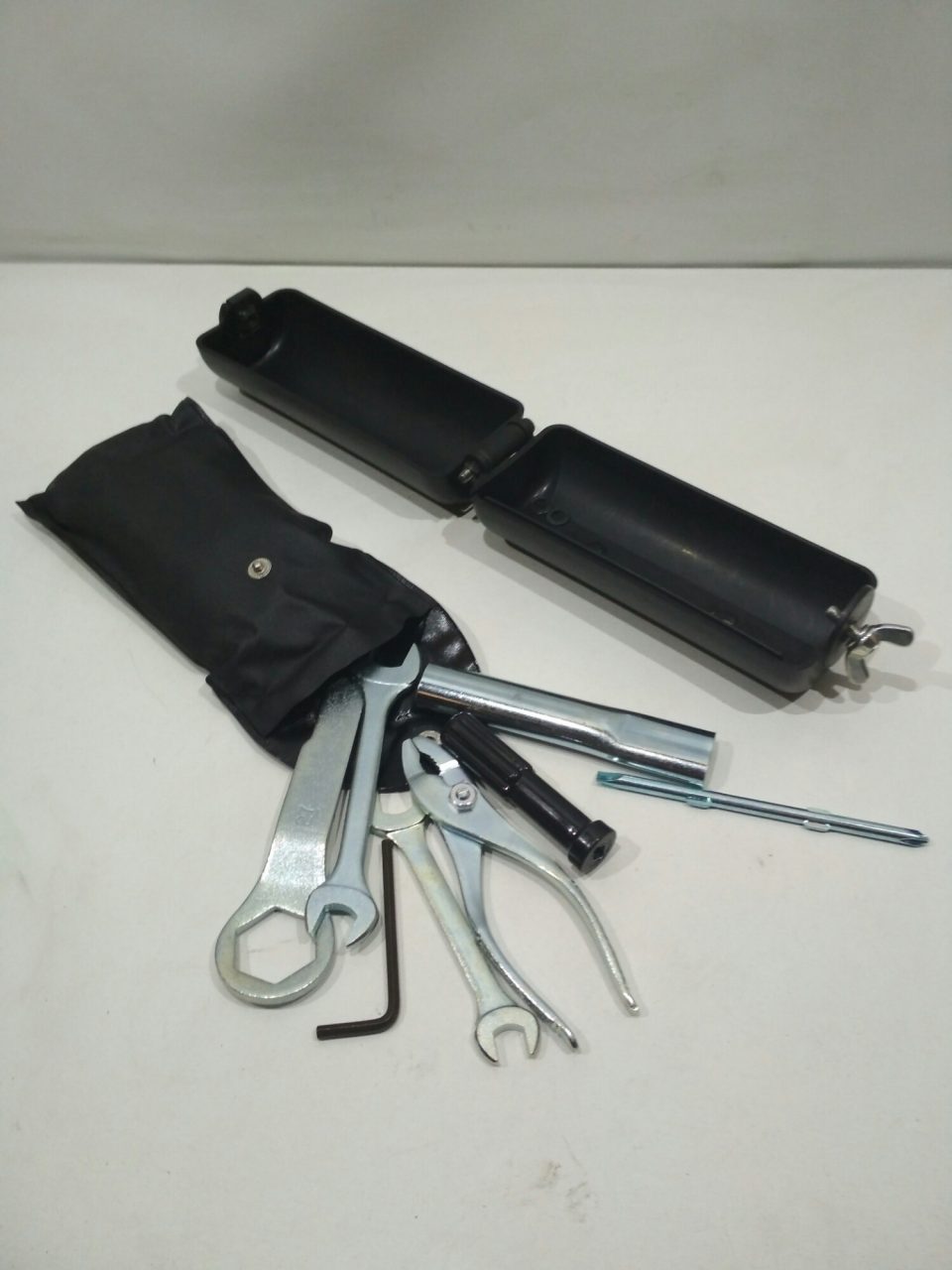 Kawasaki - VERSYS 1000 - 2015 à 2017 - Trousse à outils d'origine