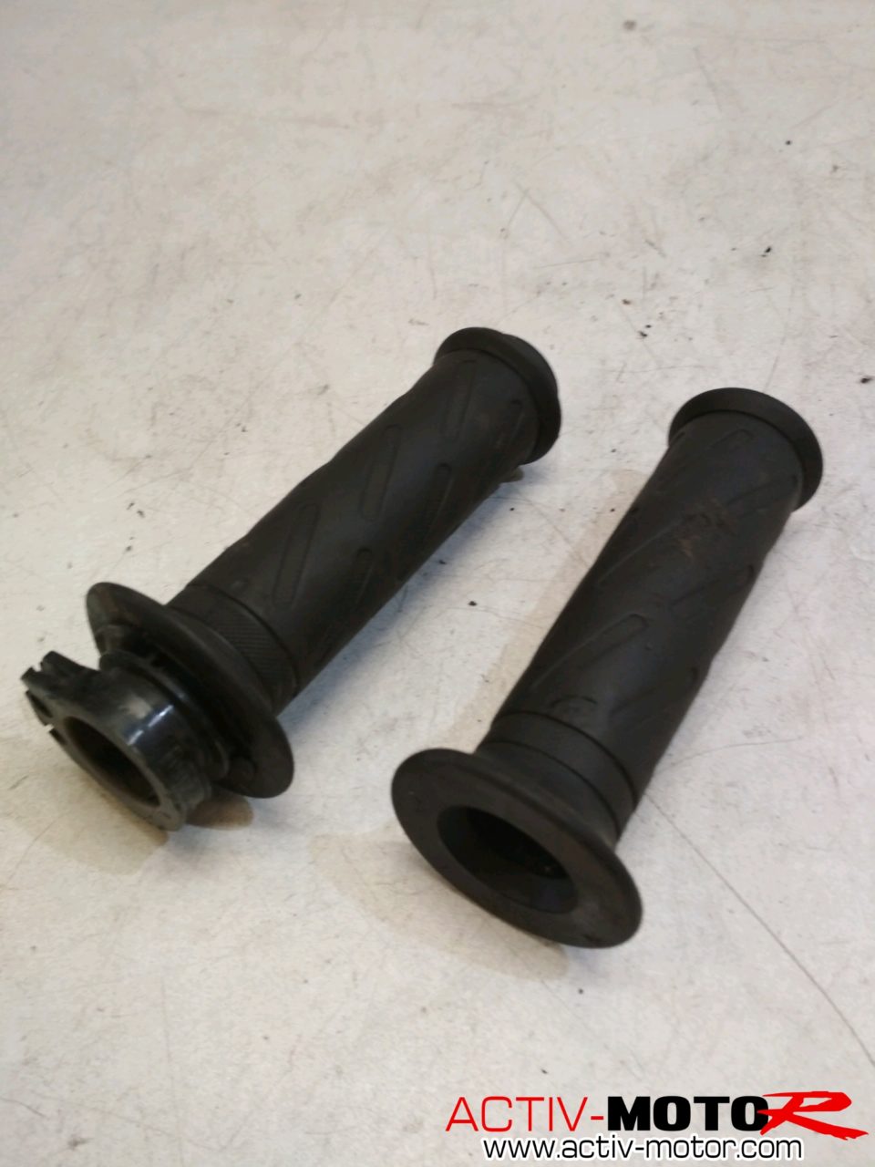 Suzuki - BANDIT GSF650N - 2007 - Cache latéral