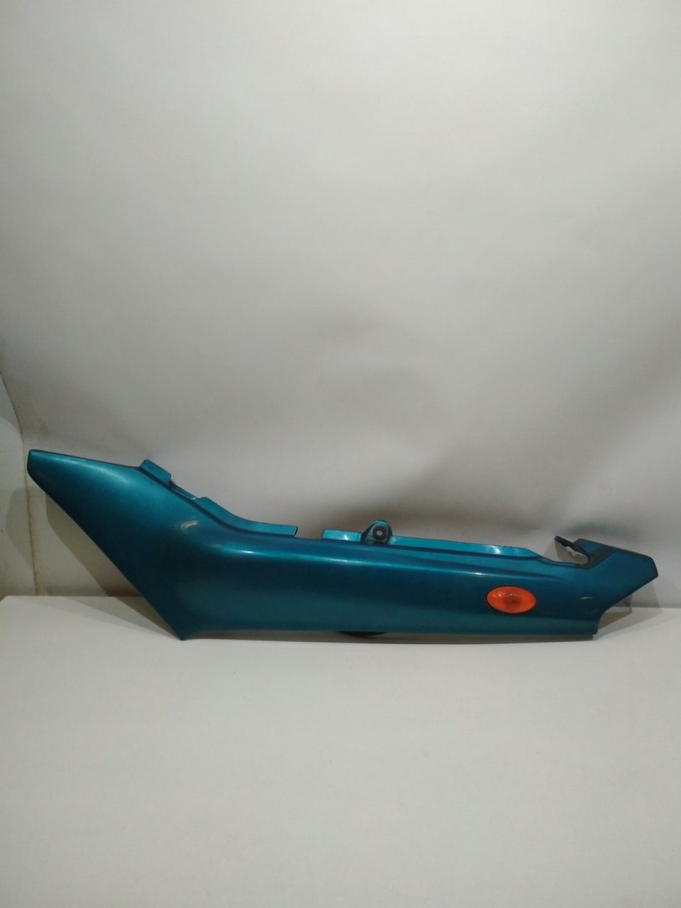 Suzuki - GS 500E - 1989 à 2000 - Coque arrière