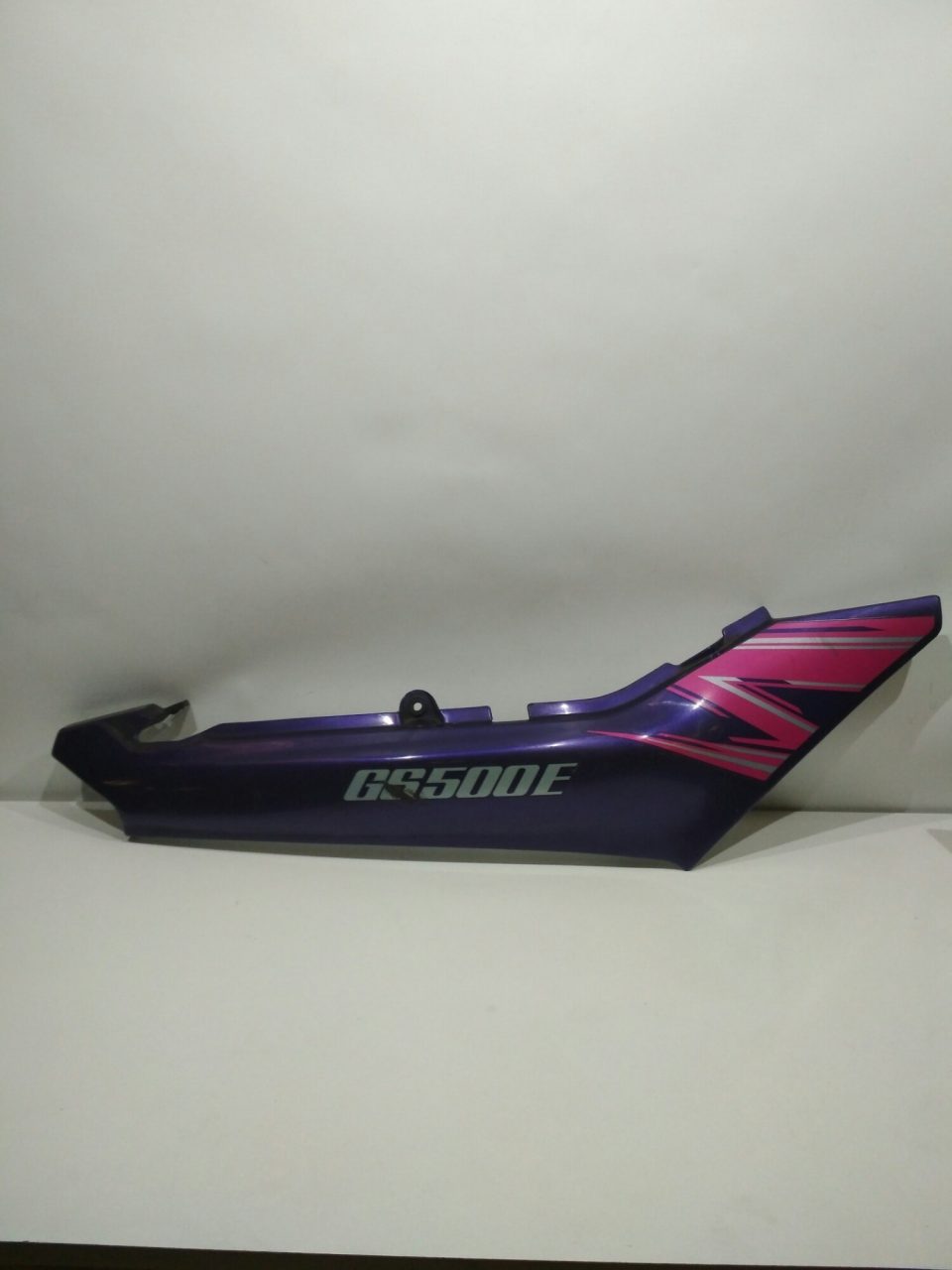 Suzuki - GS 500E - 1989 à 2000 - Coque arrière