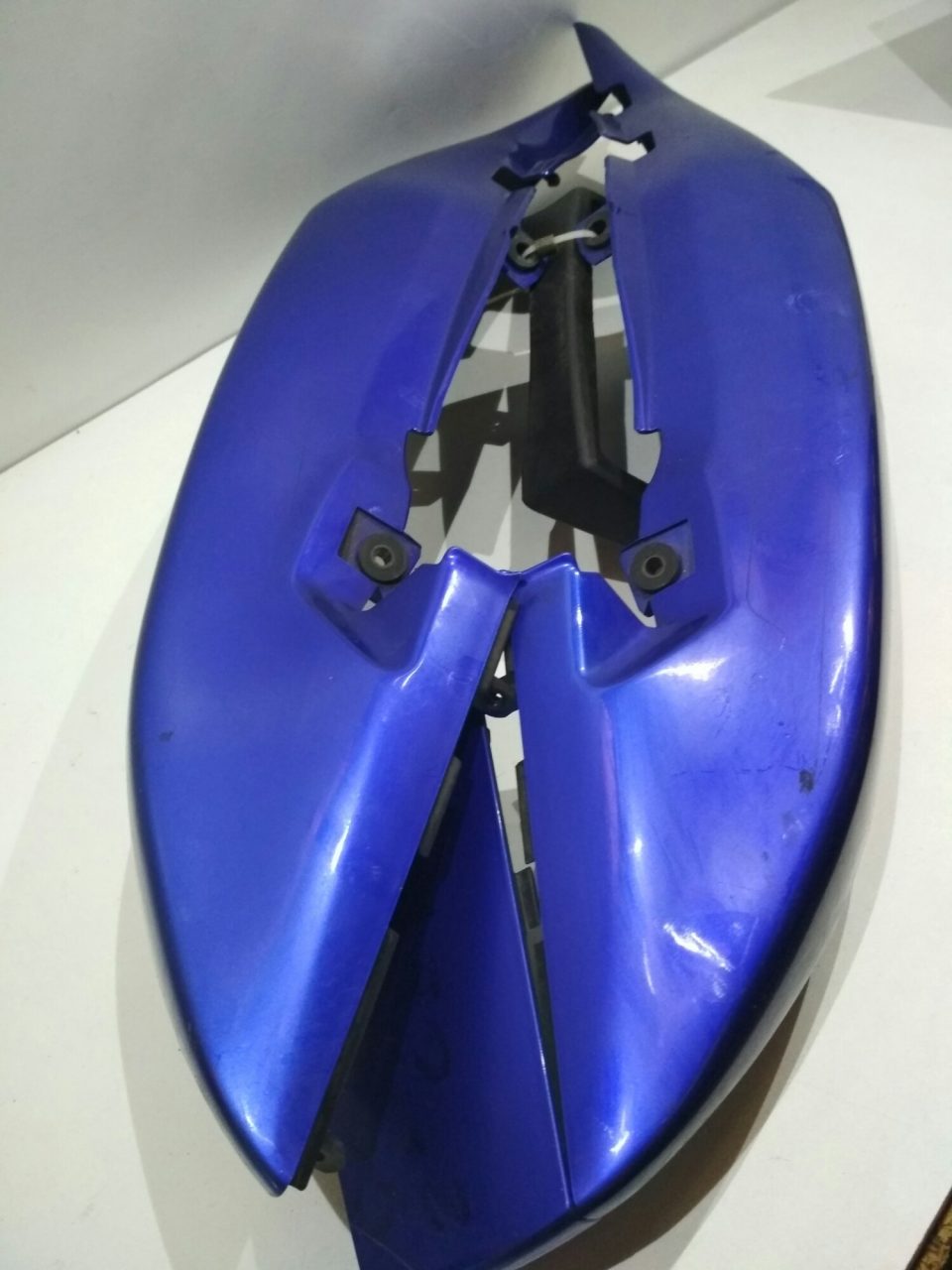 Suzuki - GS 500E - 1989 à 2000 - Coque arrière