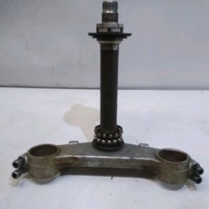 Suzuki - GSR 600 - 2006 à 2010 - Té de fourche inférieur