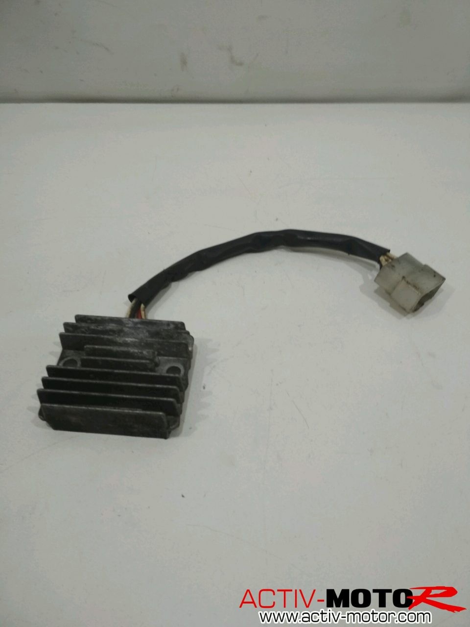 Yamaha - SR 125 - SR125 - 1993 à 2001 - Régulateur de tension