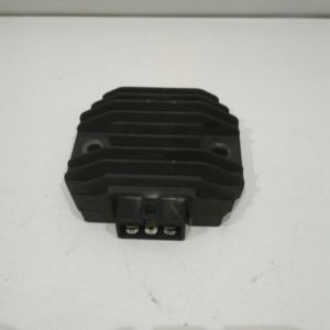 Yamaha - TDM 850 - 1993 à 1995 - Régulateur de tension