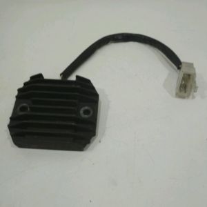 Yamaha - TDM 850 - TDM850 - 1993 à 1995 - Régulateur de tension