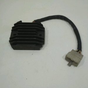 Yamaha - TDM 850 - TDM850 - 1993 à 1995 - Régulateur de tension