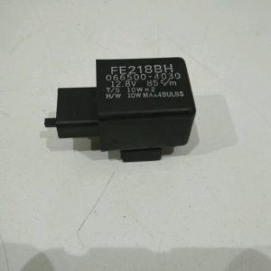 Yamaha - TDM 900 - TDM900 - 2004 - Centrale clignotants
