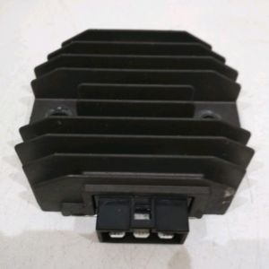 Yamaha - TMAX XP500 - TMAXXP500 - 2006 - Régulateur de tension