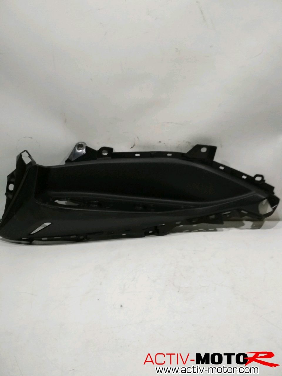Yamaha - XMAX 300 - 2017 - Flanc de carénage